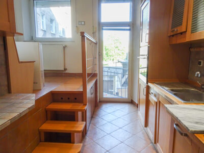Centrum 4 pokojowe, 2 balkony 850000