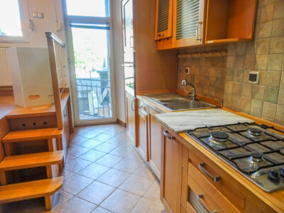 Centrum 4 pokojowe, 2 balkony 850000