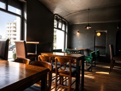 Lokal pod gastronomie lub usługi, parter.