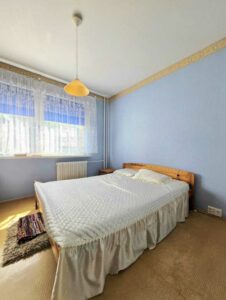 4 pok. na parterze - spół. własnośc. - nowe Police