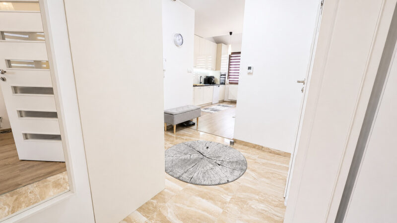 3-pokojowe+antresola, balkon, 2-stan.garaż, Bukowo