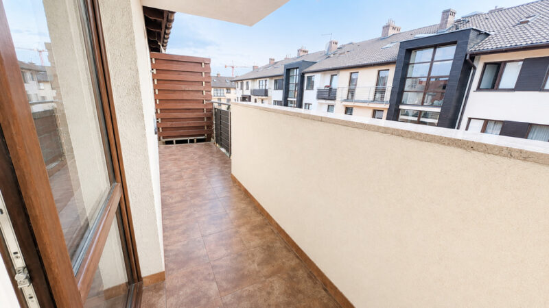 3-pokojowe+antresola, balkon, 2-stan.garaż, Bukowo