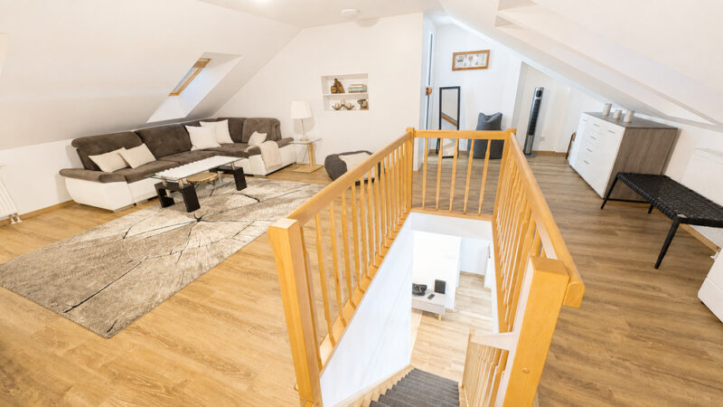 3-pokojowe+antresola, balkon, 2-stan.garaż, Bukowo