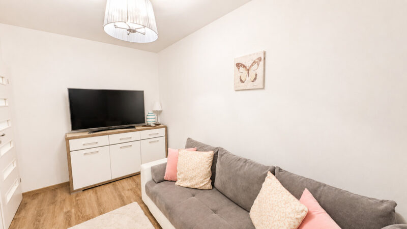 3-pokojowe+antresola, balkon, 2-stan.garaż, Bukowo