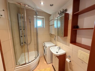 2 pokoje/46,7m2/balkon/ Warcisława