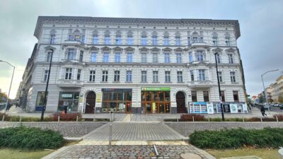 Mieszkanie z potencjałem i widokiem na Plac Zgody