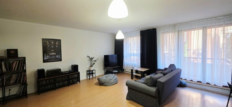 2 pok./balkon/apartamentowiec/ok. Urząd Miasta
