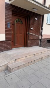 Przestronne, słoneczne 3 pokojowe mieszkanie
