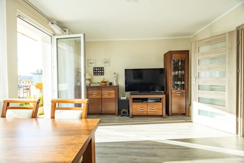 4 pokoje na Pogodnie | balkon | 1. piętro