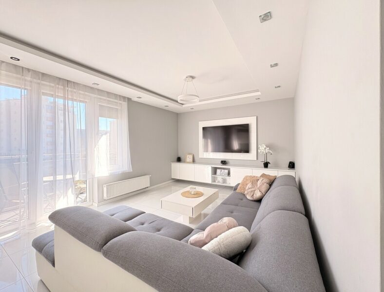 3 Pokoje I Balkon I Os. Pionierów I Nowe Miasto