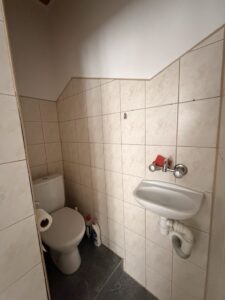 Lokal usługowy z wejściem z ulicy | Koralowa
