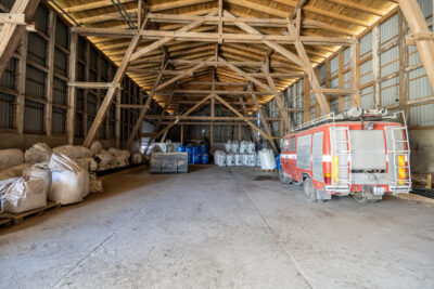 Magazyny 2497 m² + 1,33 ha | duży potencjał
