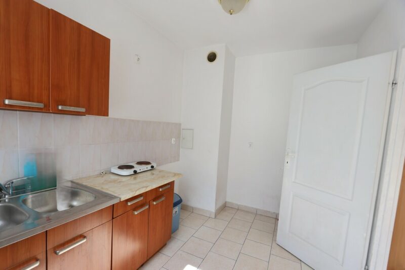 DUŻA KAWALERKA NA I PIĘTRZE