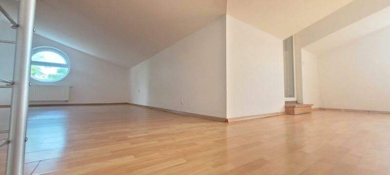 4 pokoje, 99 m², z garażem, winda, niski blok!