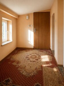 Dom z dużą działką w Marianowie – blisko Jeziora