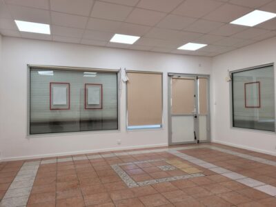 Lokal w Centrum Handlowym Pogodno, 42 m2, front !!