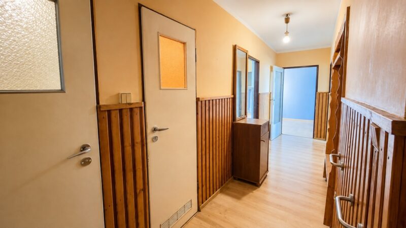 3 pokoje, pełen rozkład, w cenie garaż z ogródkiem