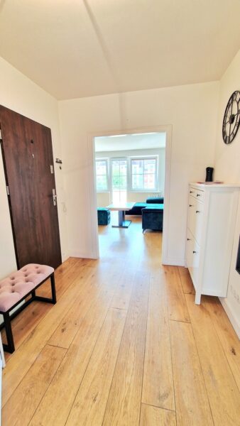 3 pokoje z dużym balkonem i klimą