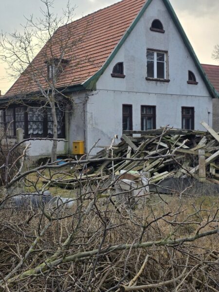 Dom w Trzebieży w okolicach plaży