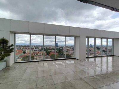 2 pok. apartament w Sky Garden! Stan deweloperski!