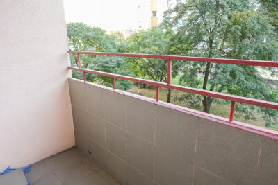 Śródmieście 2 pokoje, widna kuchnia, balkon