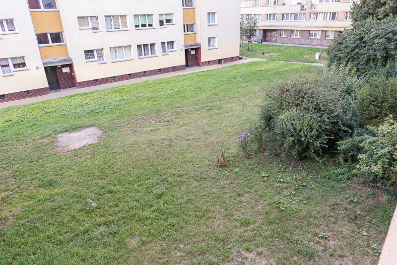 Śródmieście 2 pokoje, widna kuchnia, balkon