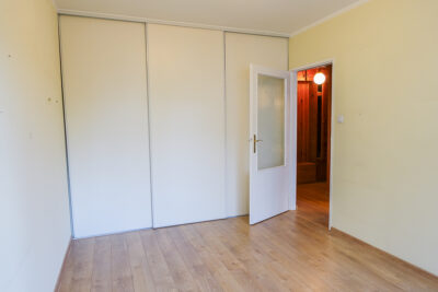 Śródmieście 2 pokoje, widna kuchnia, balkon