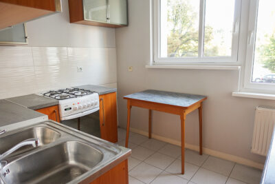 Śródmieście 2 pokoje, widna kuchnia, balkon