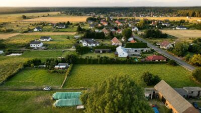 Działka 1661 m² w Rurzycy – warunki zabudowy, dom z garażem