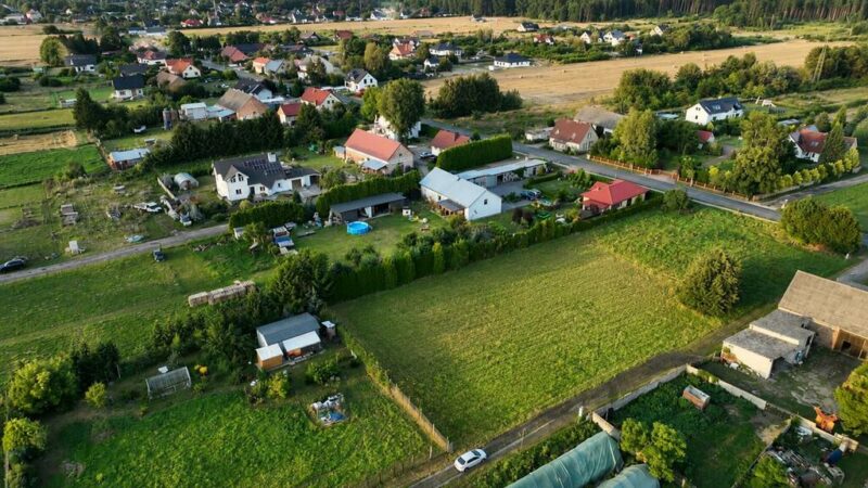 Działka 1661 m² w Rurzycy – warunki zabudowy, dom z garażem