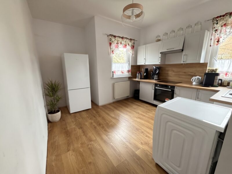 Duże mieszkanie 160 m² w domu, garaż, Pogodno