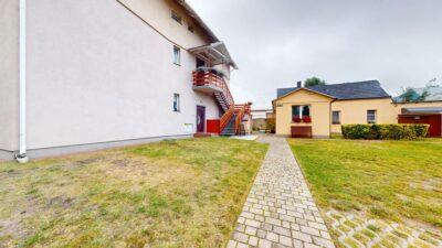Dom wypoczynkowy i dom parterowy