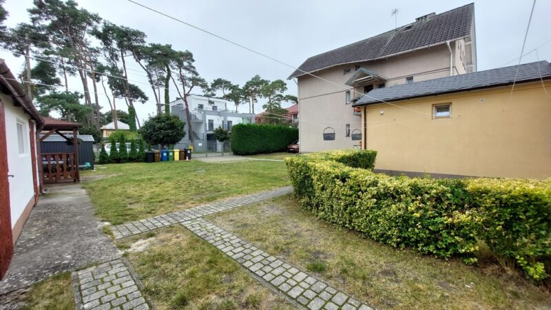 Dom wypoczynkowy i dom parterowy
