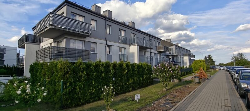 Komfortowe mieszkanie,Małe Błonia,2 balkony, garaż