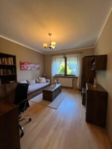 Dom w Dobrej 148 m2 – przestrzeń i prywatność