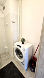 Duży komfortowy pokój, w pełni umeblowany