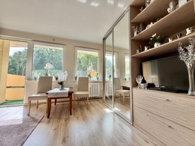 3-Pokojowe mieszkanie z balkonem i widokiem na las