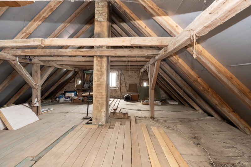 Dom wolnostojący na działce 7900 m2 w Słodkowie.