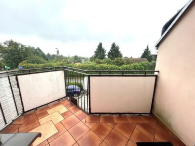 2 pokoje, 1 piętro, balkon