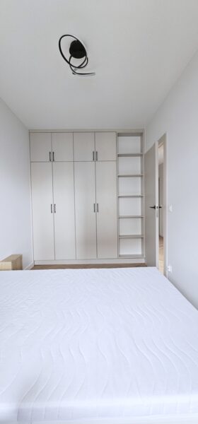 2 pokojowe z balkonem i miejscem garażowym