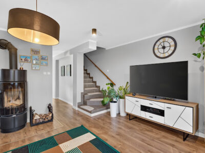 SKRAJNY SZEREGOWIEC 184 m² -DZIAŁKA 316 m² |