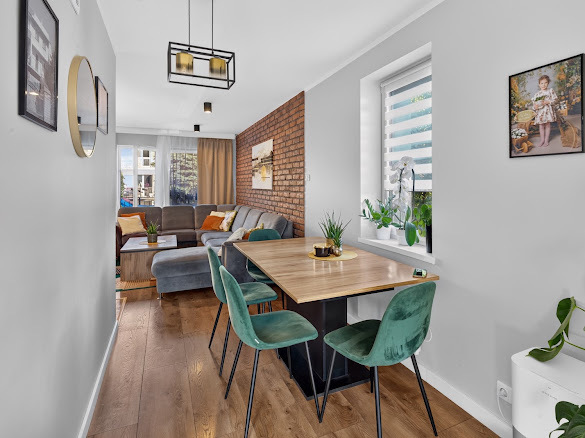 SKRAJNY SZEREGOWIEC 184 m² -DZIAŁKA 316 m² |