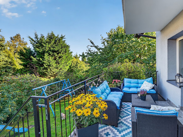 SKRAJNY SZEREGOWIEC 184 m² -DZIAŁKA 316 m² |