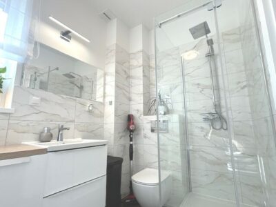 Apartament 61m2, m.post., kom. lokat., 2 balkony