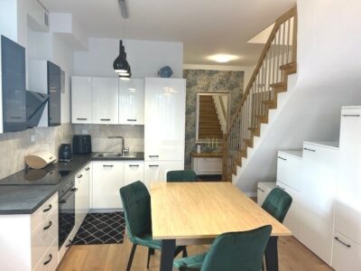 Apartament 61m2, m.post., kom. lokat., 2 balkony