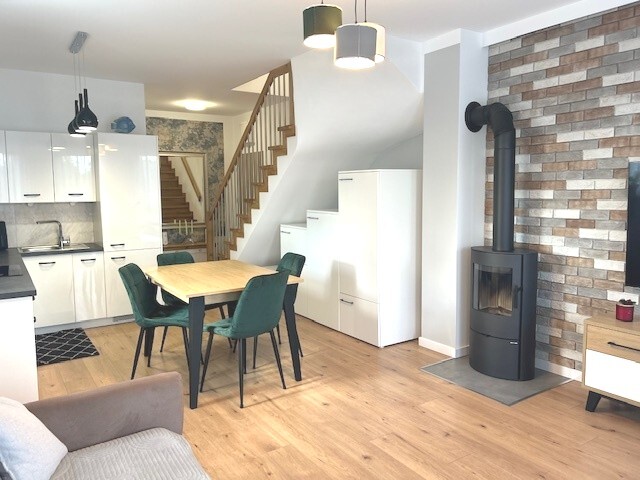 Apartament 61m2, m.post., kom. lokat., 2 balkony