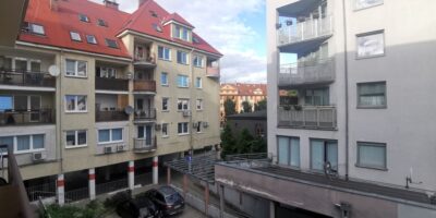 Apartament 36 m2 z balkonem, w centrum