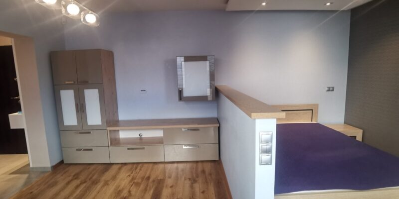 Apartament 36 m2 z balkonem, w centrum