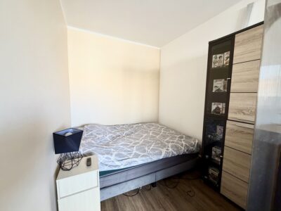 Duża kawalerka z sypialnią i balkonem os. Majowe