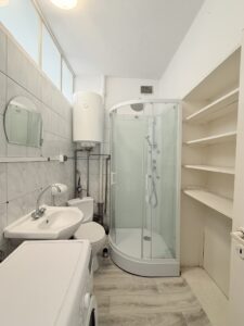 Centrum, 2 pokoje + garderoba, 48,44m2, przy ZUT Langiewicza